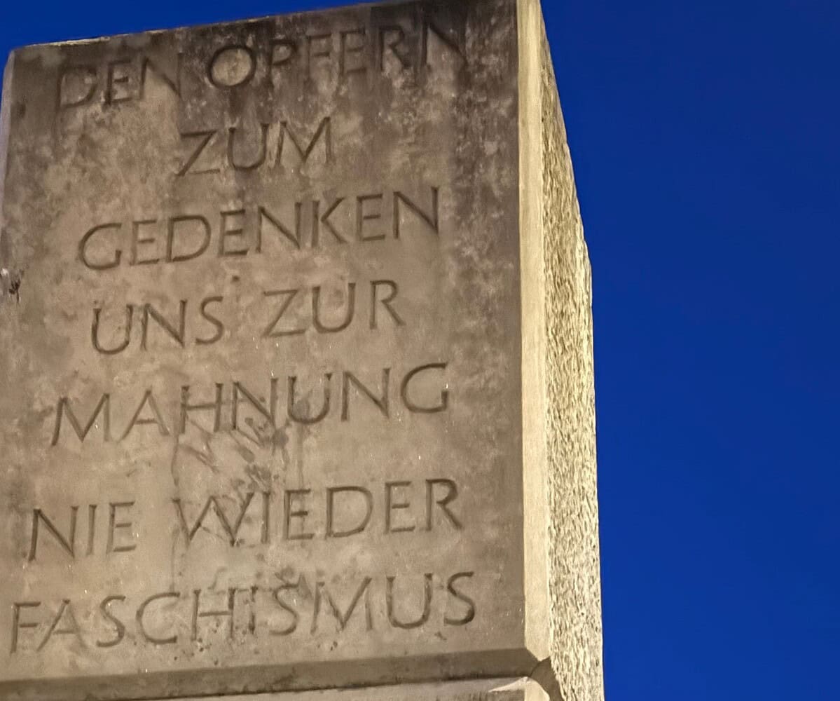 Nie wieder?